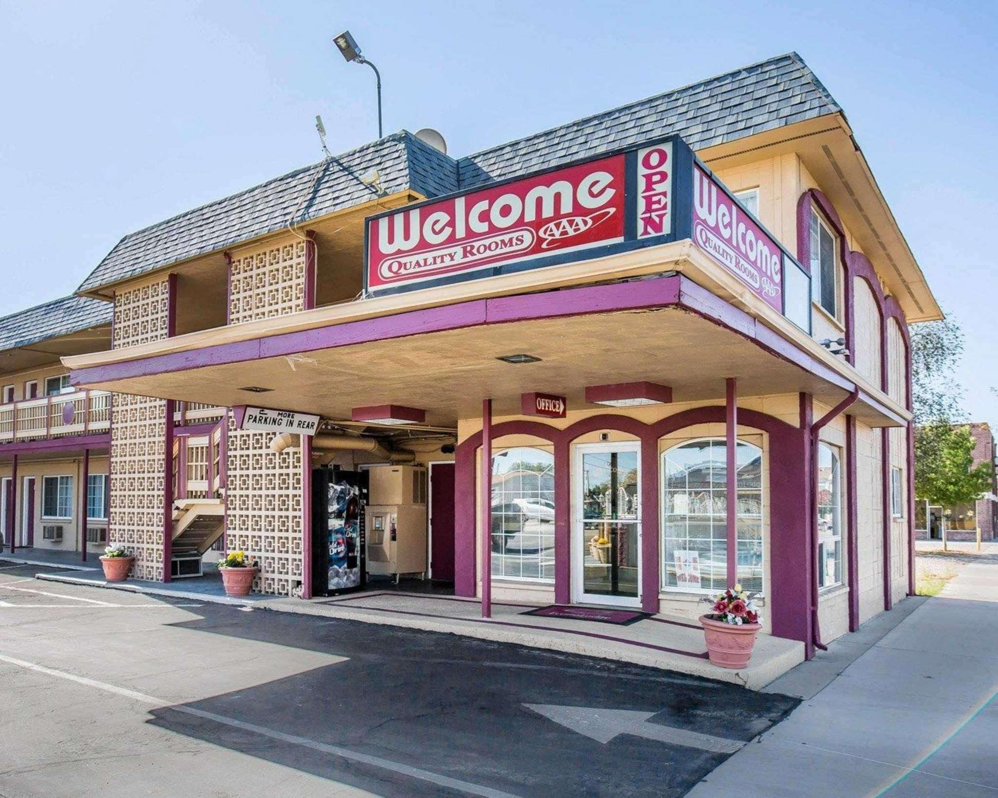 Econo Lodge Fallon Naval Air Station Area Exterior photo