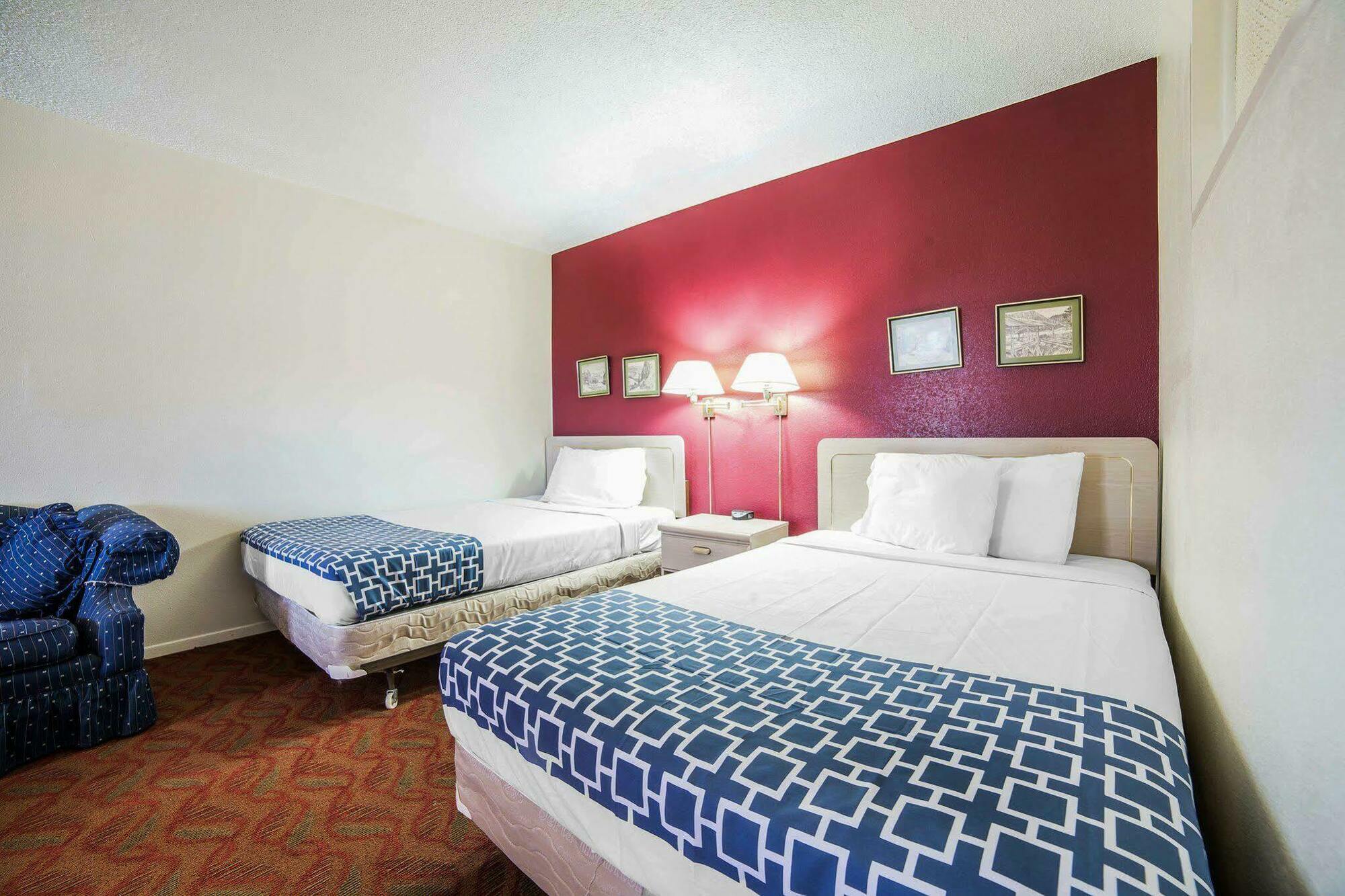 Econo Lodge Fallon Naval Air Station Area Exterior photo